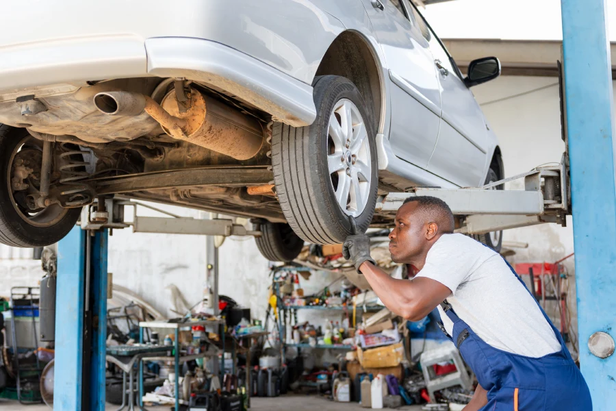 How Mobile Mechanics Perform Tire Rotation Service Chantilly, VA How Mobile Mechanics Perform Tire Rotation Service Chantilly, VA