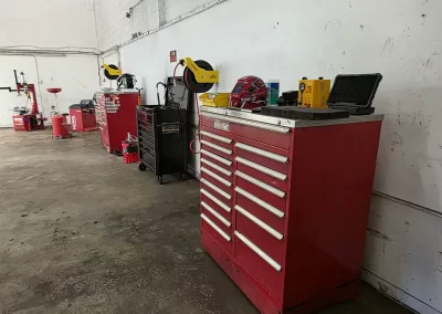 Professional Auto Repair Service 3